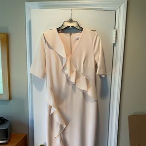 Calvin Klein white/pale pink dress size 6